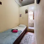 Pequena Suite Cama De Solteiro